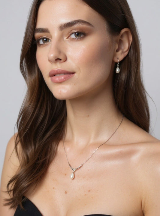 Sterling Silver Freshwater Pearl Necklace